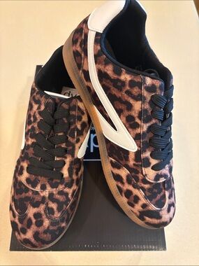 Dolce Vita Leopard  Sneakers